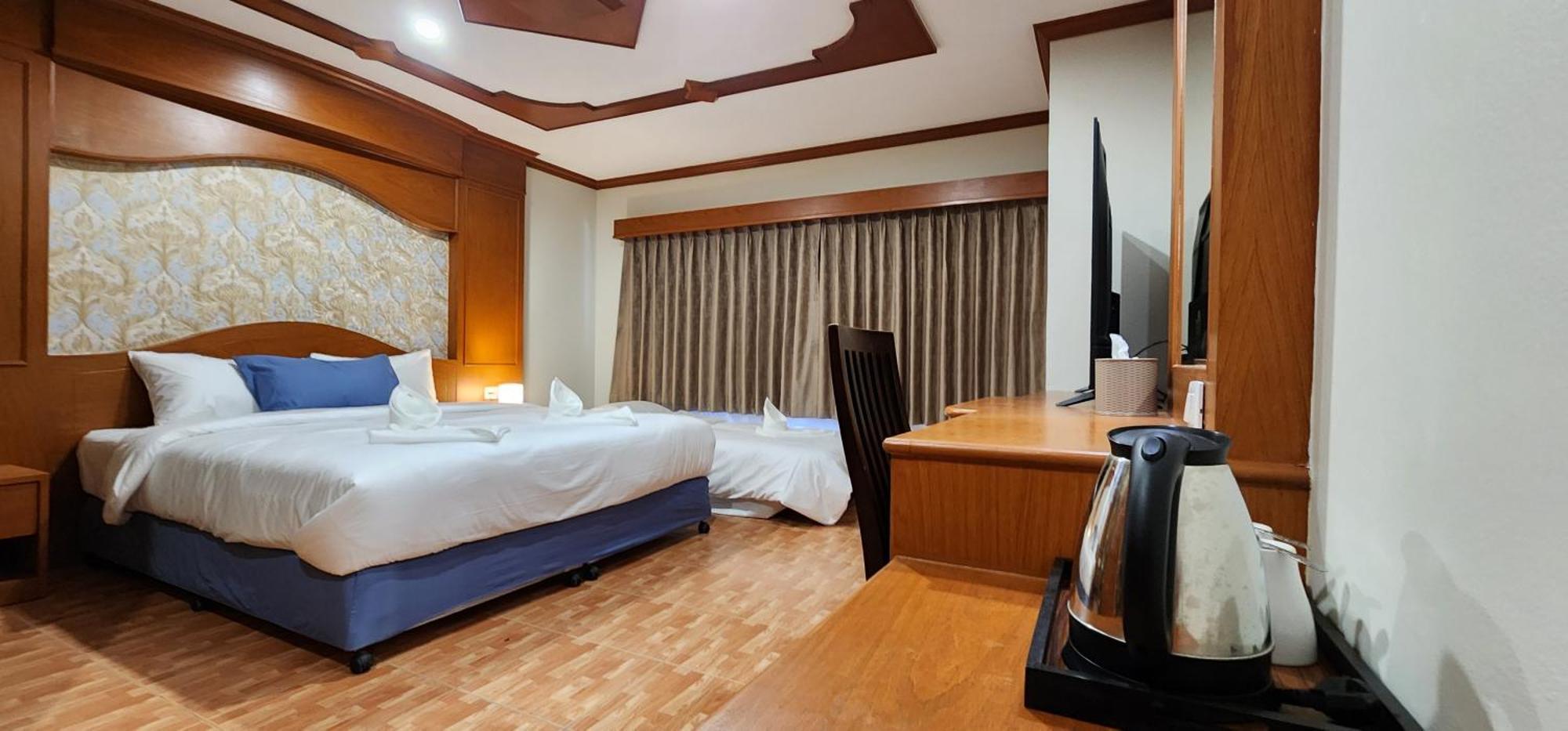 Arya Suites Patong Beach Luaran gambar