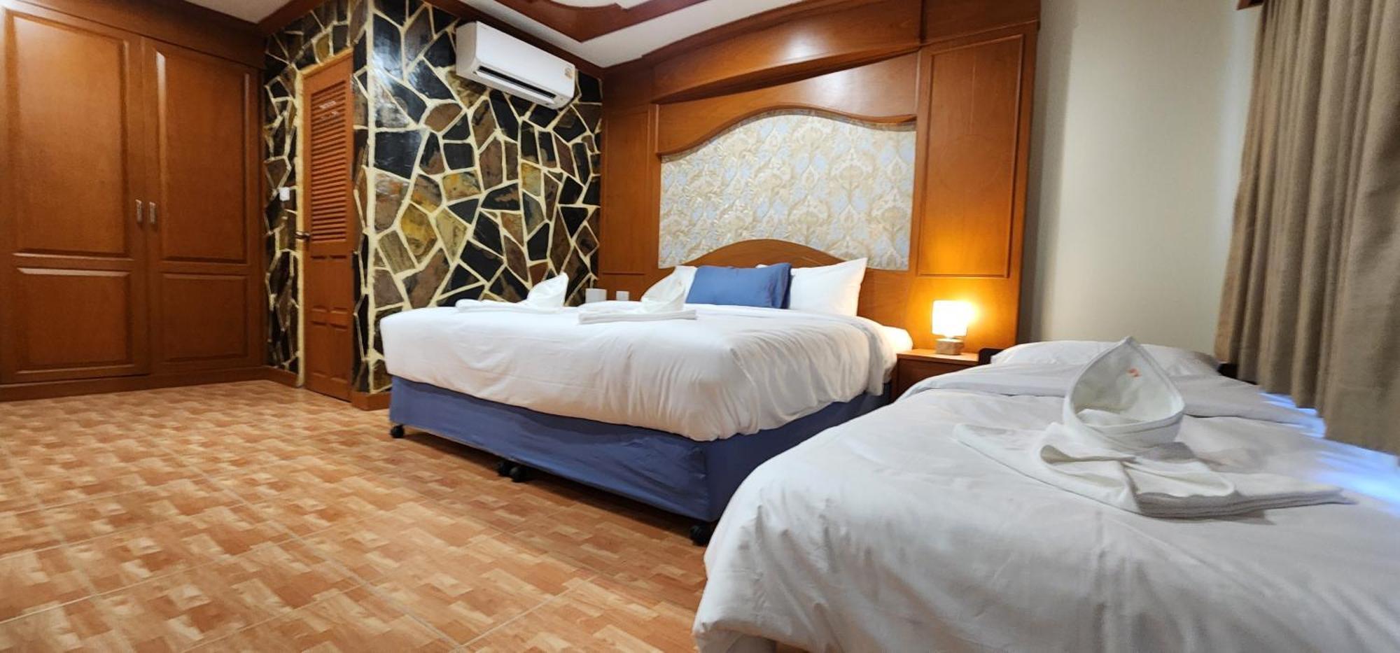 Arya Suites Patong Beach Luaran gambar
