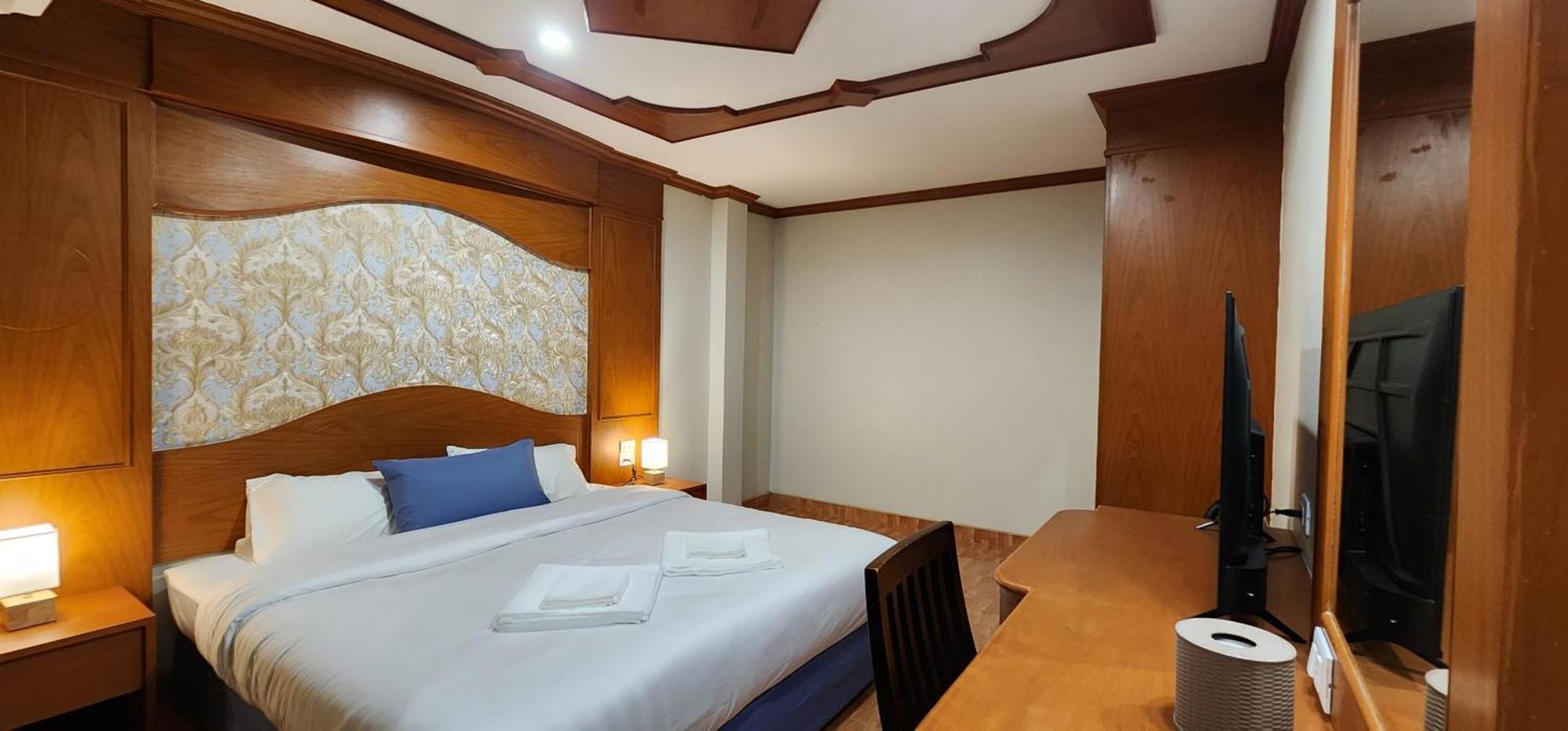 Arya Suites Patong Beach Luaran gambar